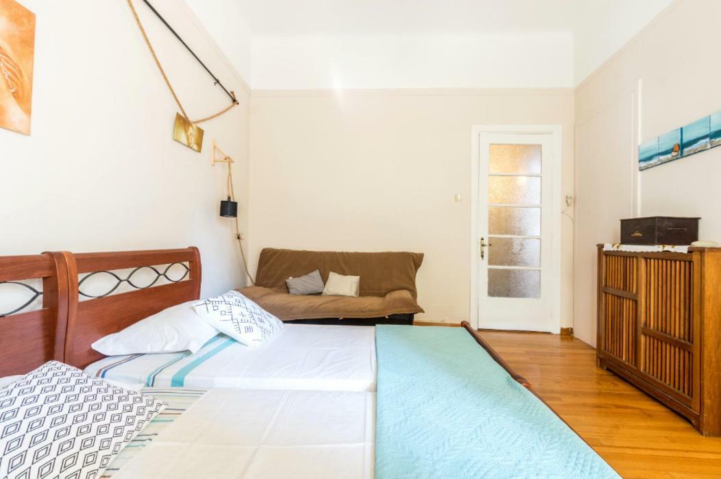 Beautiful Appartment Under Akropolis! 아테네 외부 사진